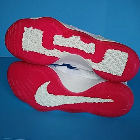 COPY - BRAND NEW NIKE LEBRON MEN'S SIZE 17 BASKETBALL SNE - Picture 6 of 8